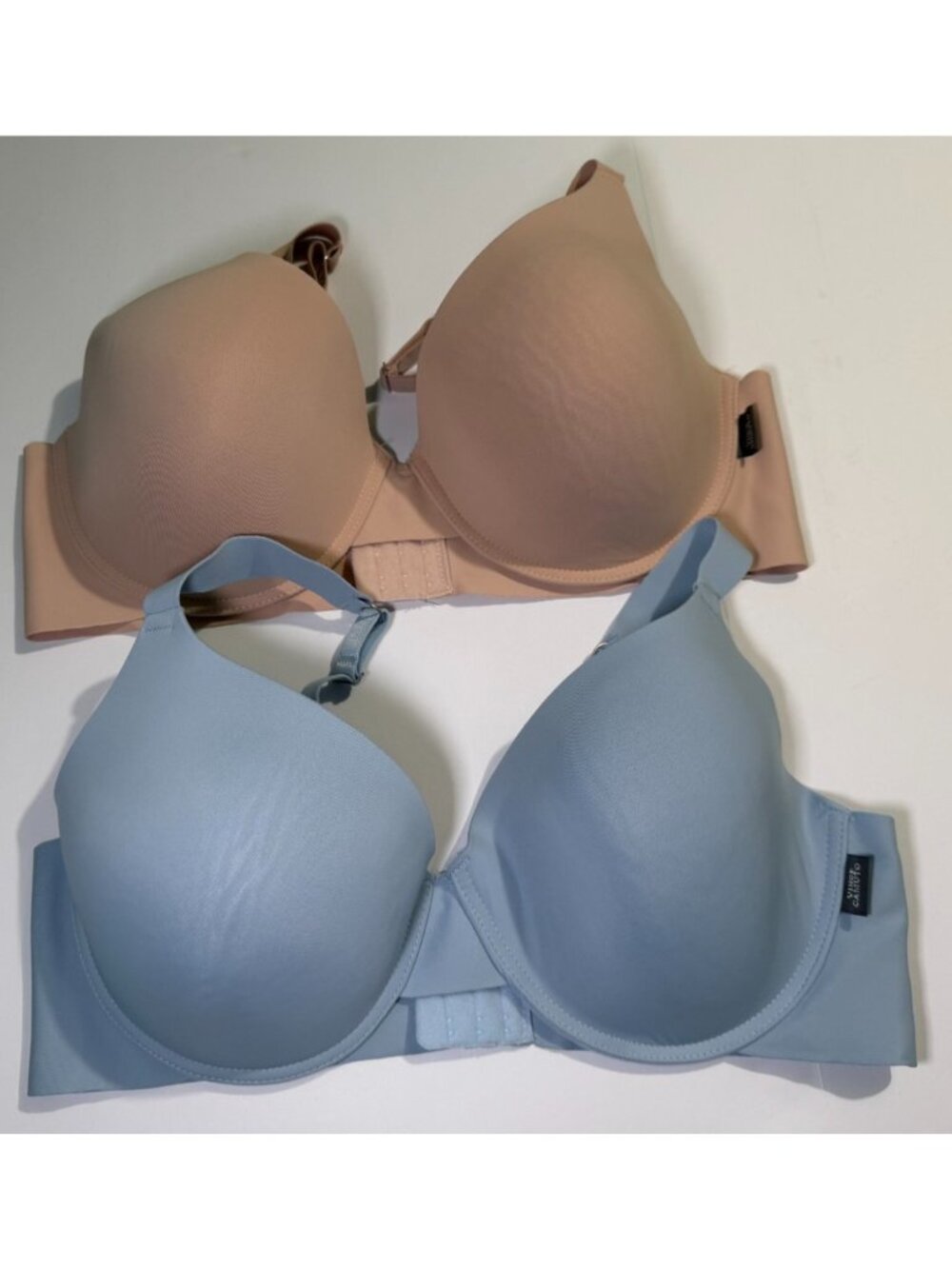 Vince Camuto Womens T-Shirt Bras 40C Set of 2 Beige Blue Padded Underwire Linger